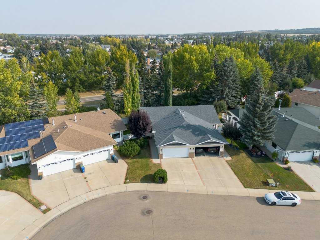 









9


Dunn

Close,
Red Deer,




AB
T4R 2M6

