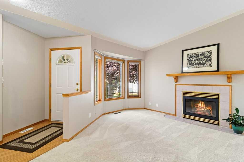 









9


Dunn

Close,
Red Deer,




AB
T4R 2M6

