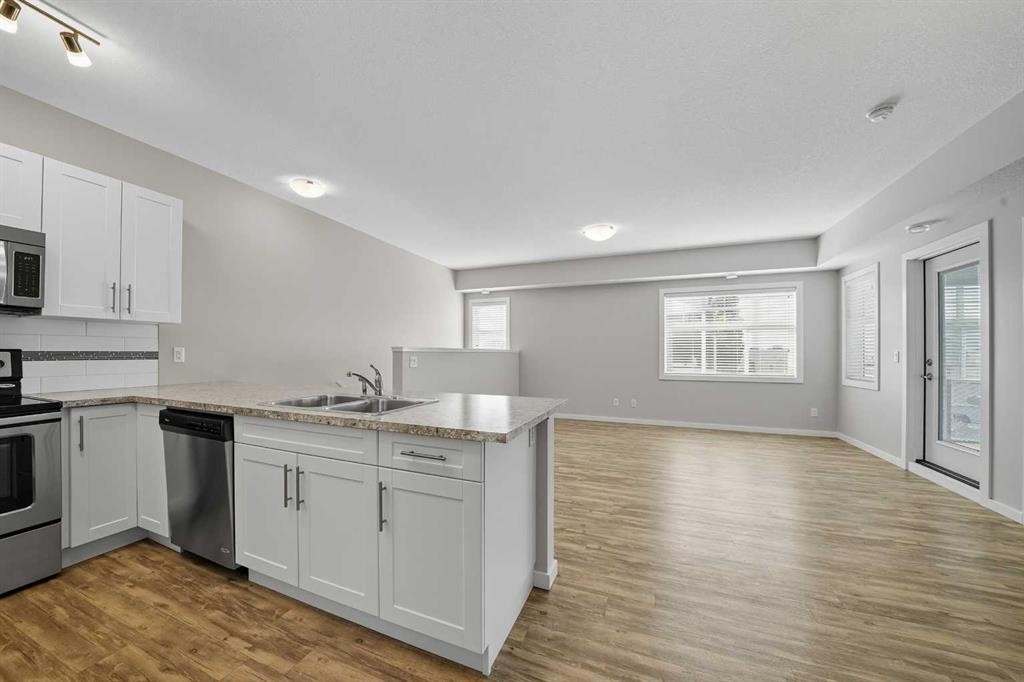 









5300


Vista

Trail, G2,
Blackfalds,




AB
T4M 0L8

