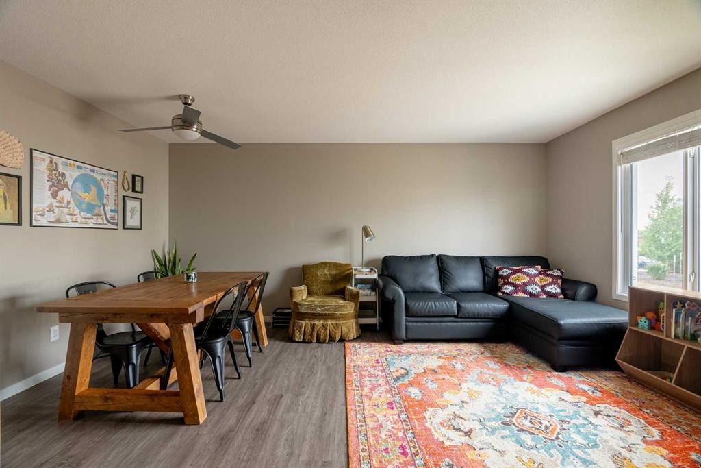 









711


Beacon Hill Drive

Drive, 14,
Fort McMurray,




AB
T9H3R5

