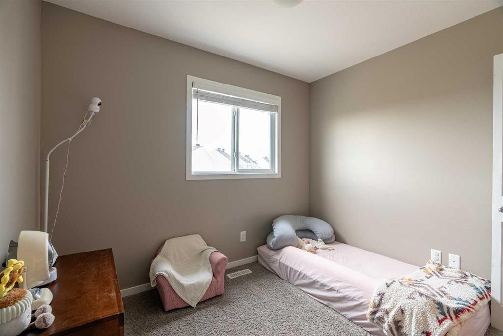 









711


Beacon Hill Drive

Drive, 14,
Fort McMurray,




AB
T9H3R5

