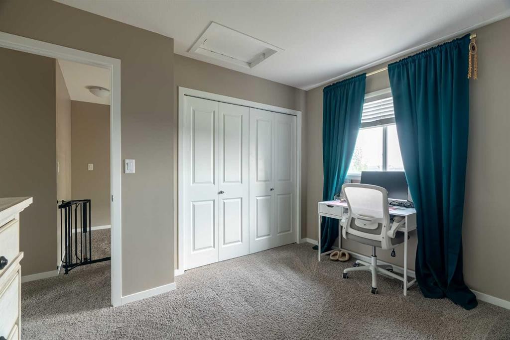 









711


Beacon Hill Drive

Drive, 14,
Fort McMurray,




AB
T9H3R5

