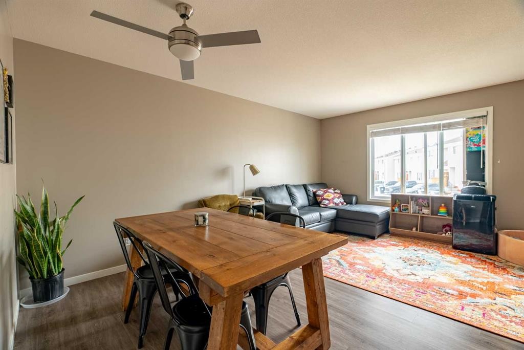 









711


Beacon Hill Drive

Drive, 14,
Fort McMurray,




AB
T9H3R5

