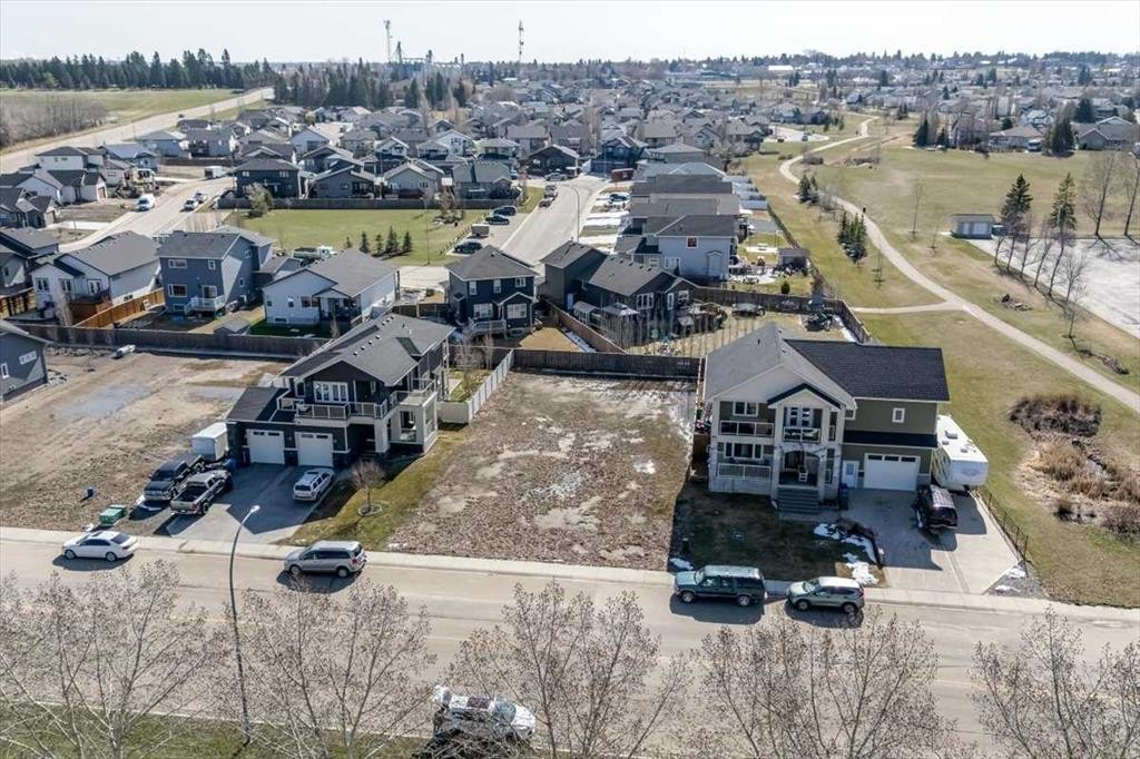 









4975


60

Avenue,
Innisfail,







AB
T4G 0N6

