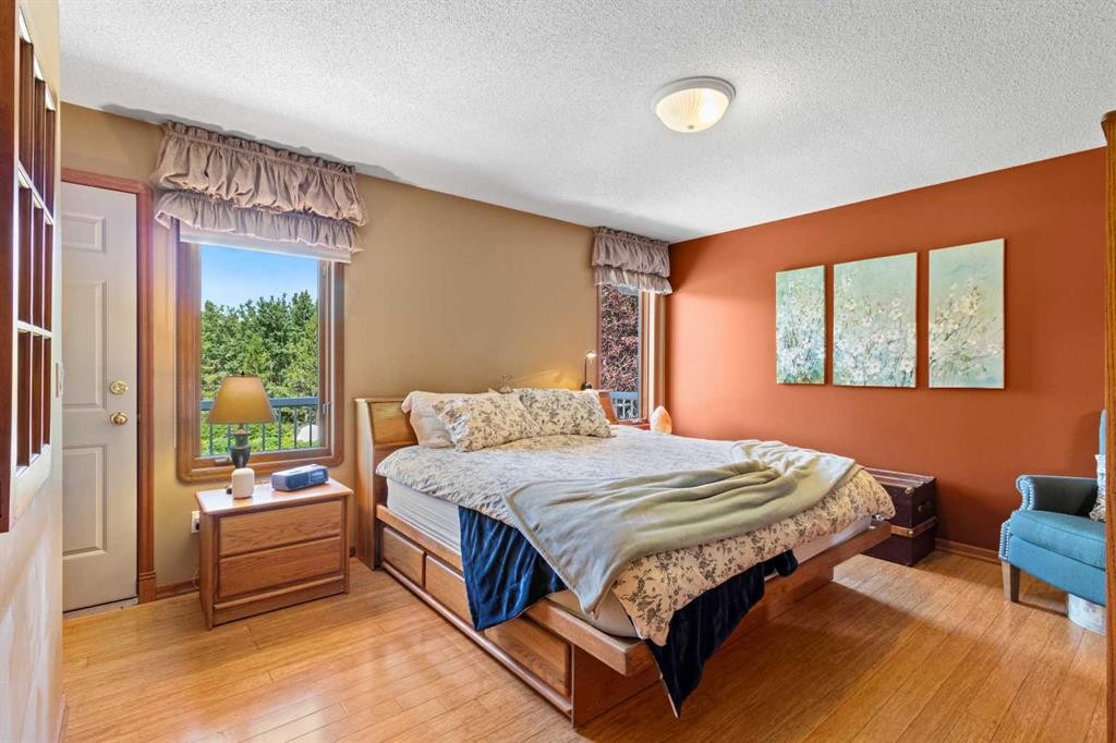 









26540


Highway 11

, 76,
Rural Red Deer County,




AB
T4E 1A3

