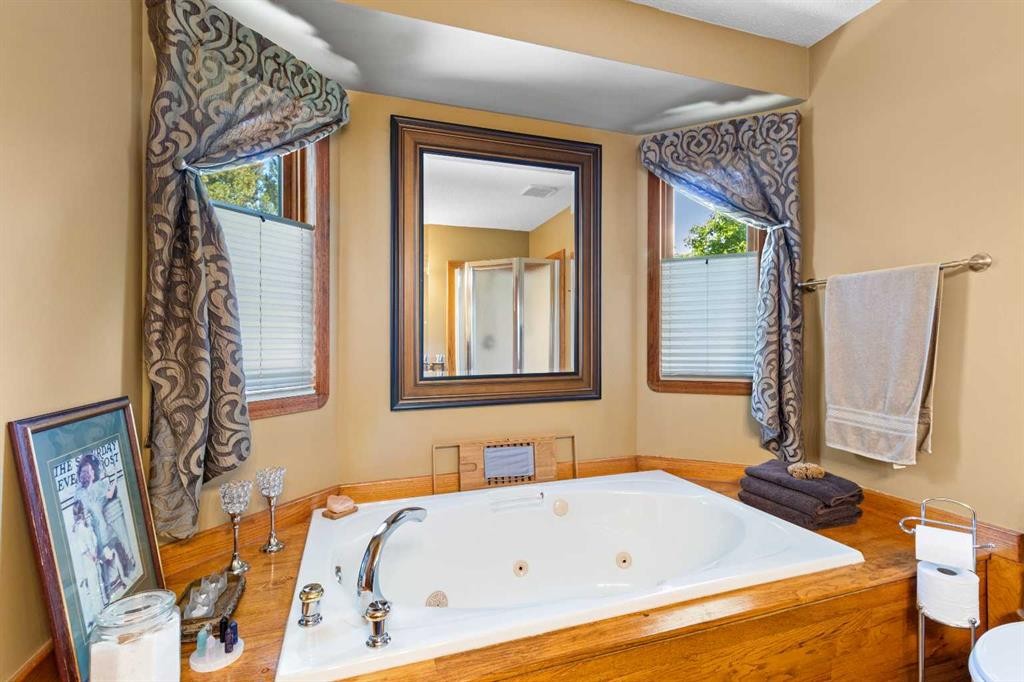 









26540


Highway 11

, 76,
Rural Red Deer County,




AB
T4E 1A3


