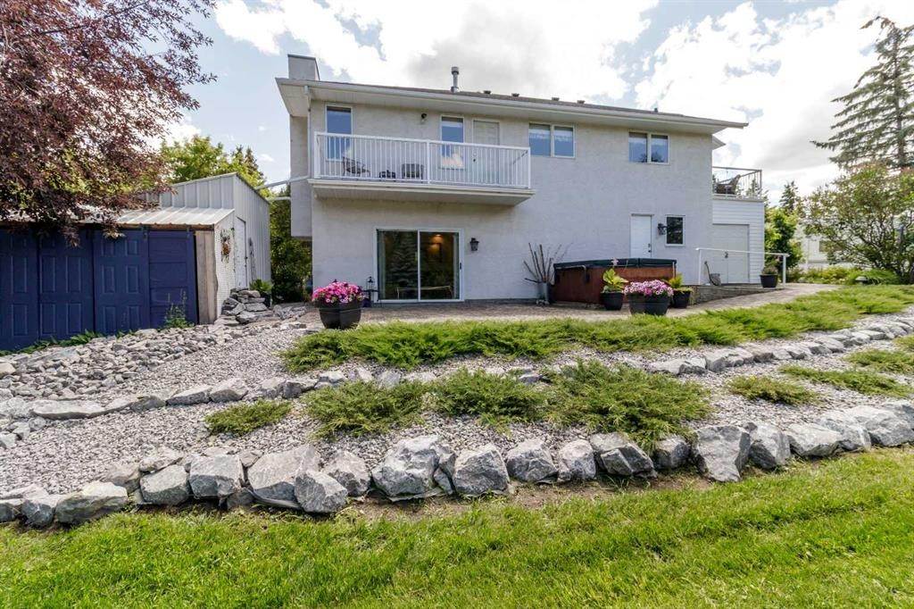 









26540


Highway 11

, 76,
Rural Red Deer County,




AB
T4E 1A3

