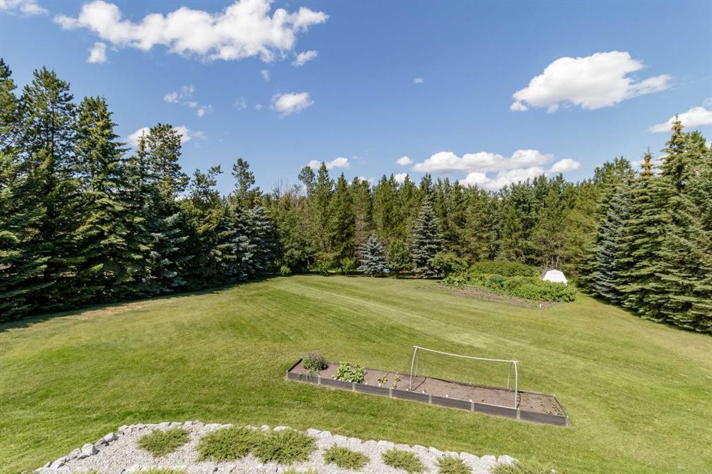









26540


Highway 11

, 76,
Rural Red Deer County,




AB
T4E 1A3

