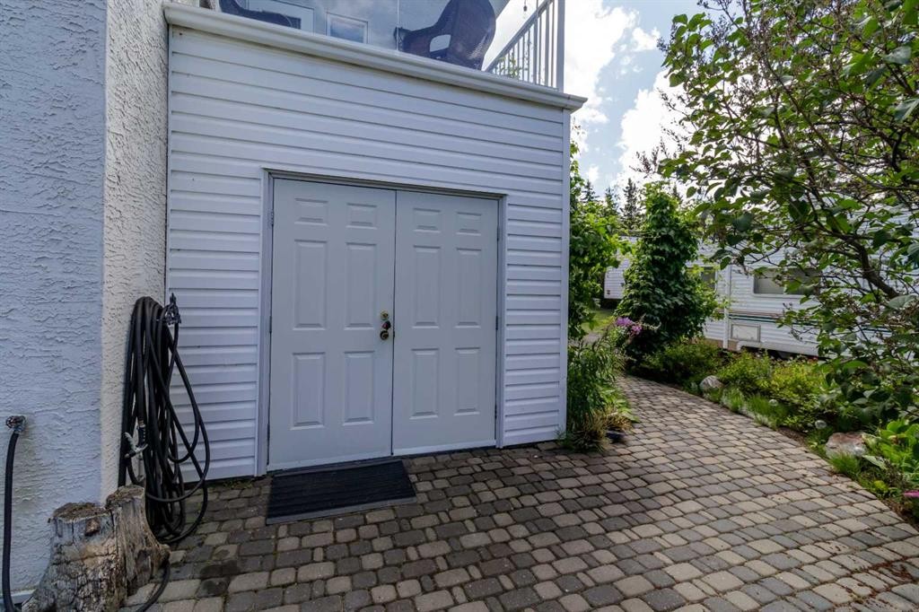 









26540


Highway 11

, 76,
Rural Red Deer County,




AB
T4E 1A3


