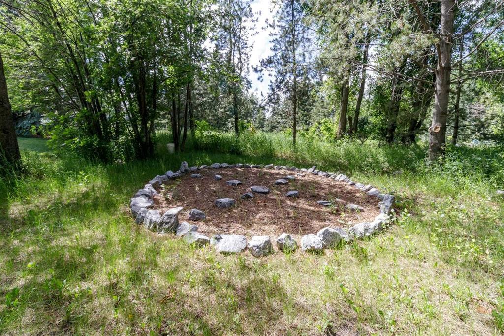 









26540


Highway 11

, 76,
Rural Red Deer County,




AB
T4E 1A3

