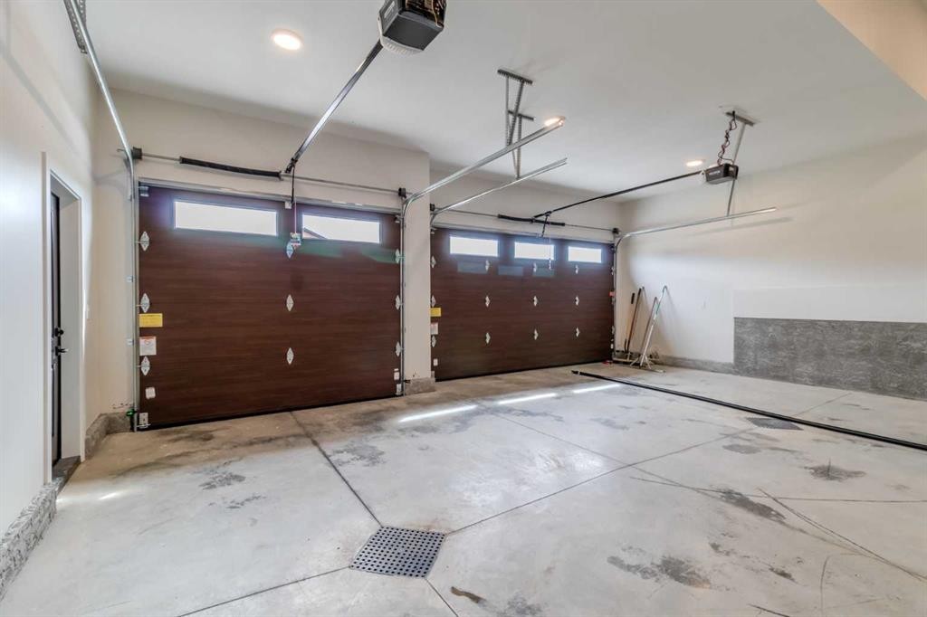 









22


Aura

Drive,
Blackfalds,




AB
T4N0N3

