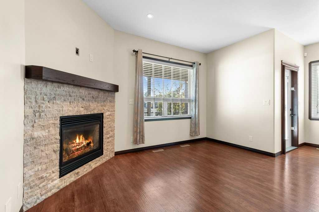 









3


Vista

Close,
Red Deer,




AB
T4R 0N8

