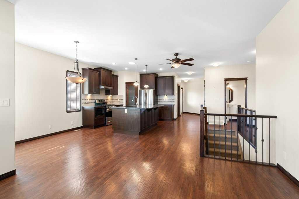 









3


Vista

Close,
Red Deer,




AB
T4R 0N8

