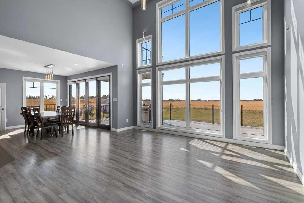 









28513


Township Road 374

,
Rural Red Deer County,




AB
T4N 5E4

