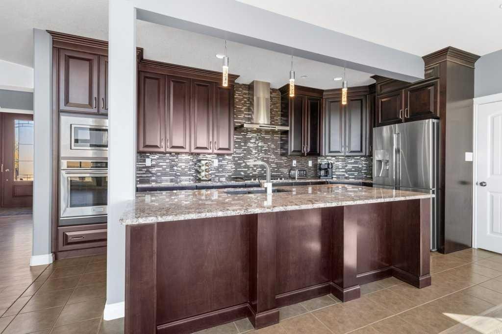 









28513


Township Road 374

,
Rural Red Deer County,




AB
T4N 5E4

