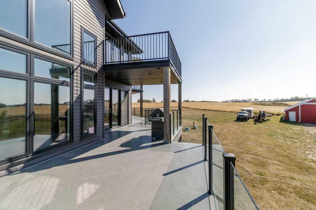 









28513


Township Road 374

,
Rural Red Deer County,




AB
T4N 5E4

