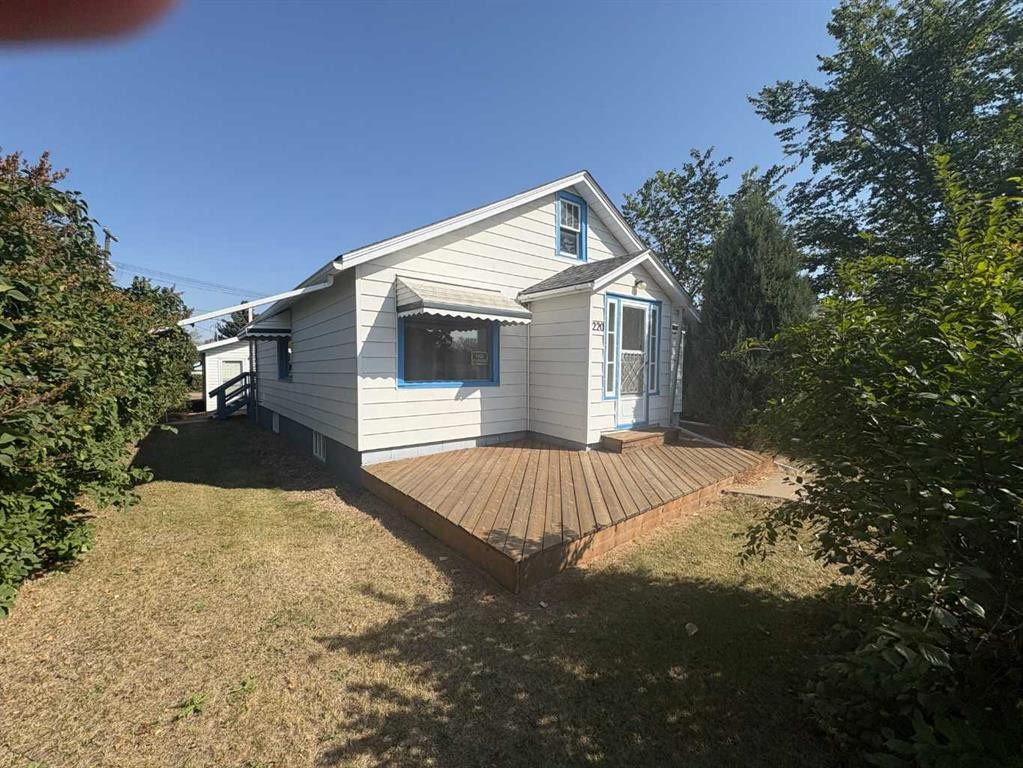









220


LADY VIVIAN

Avenue West,
Galahad,




AB
T0B 1R0

