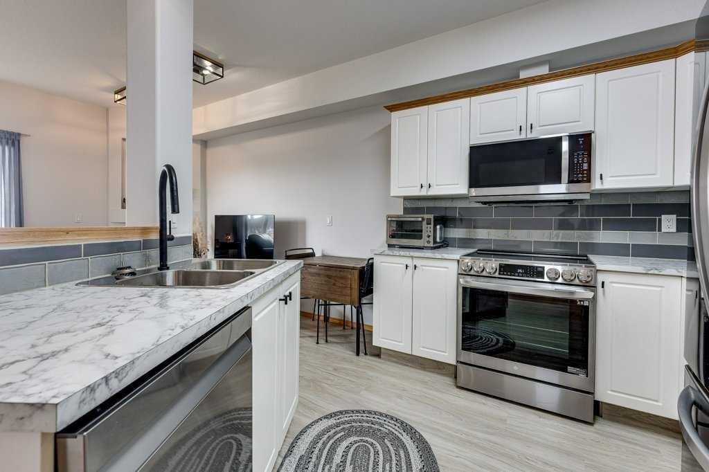 









5300


48

Street, 304,
Red Deer,




AB
T4N 7C5

