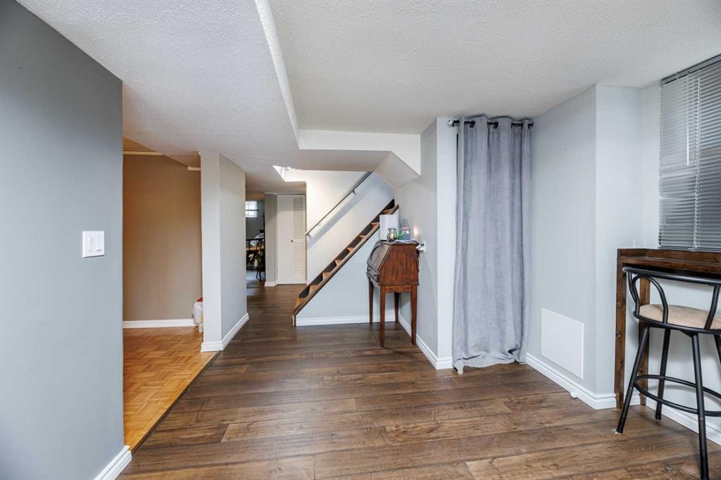 









4812


Lake

Street,
Alix,




AB
T0C 0B0

