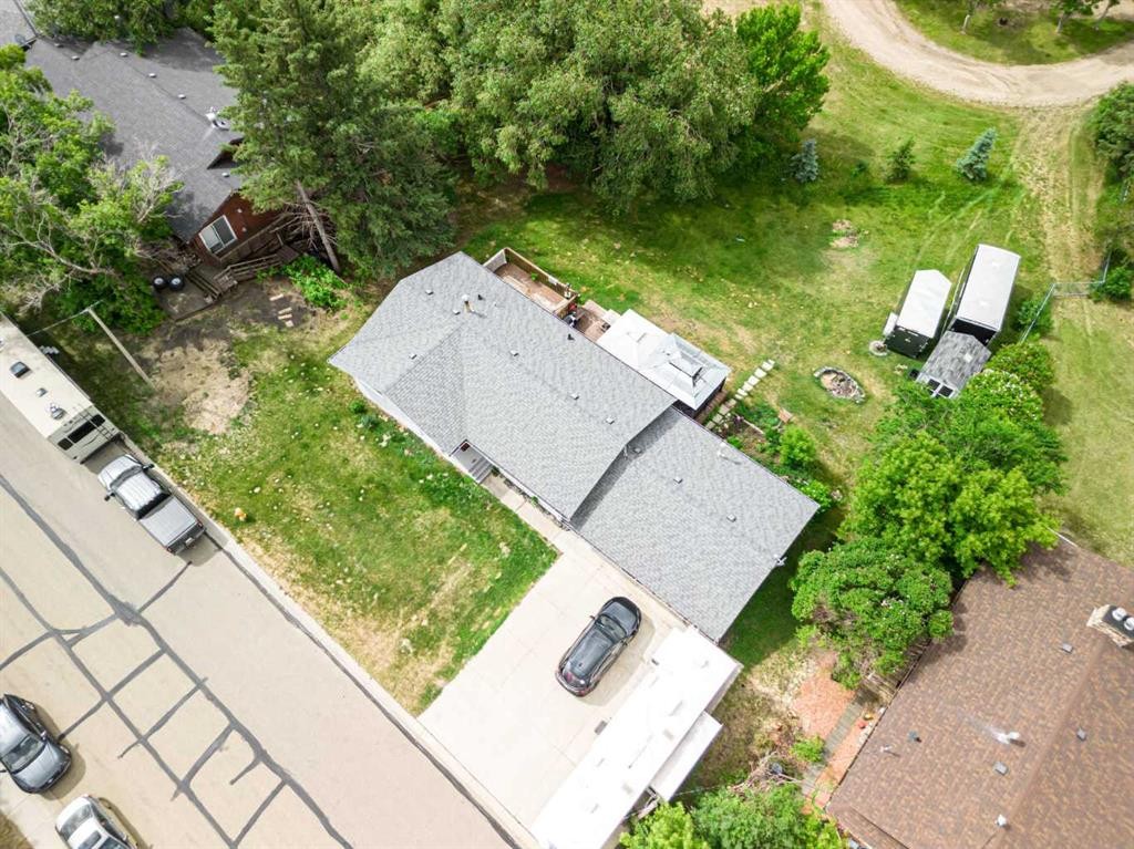 









4812


Lake

Street,
Alix,




AB
T0C 0B0


