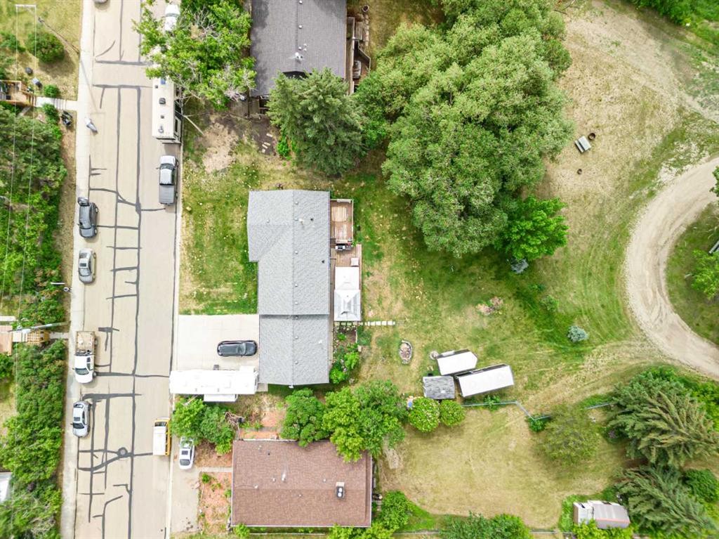 









4812


Lake

Street,
Alix,




AB
T0C 0B0


