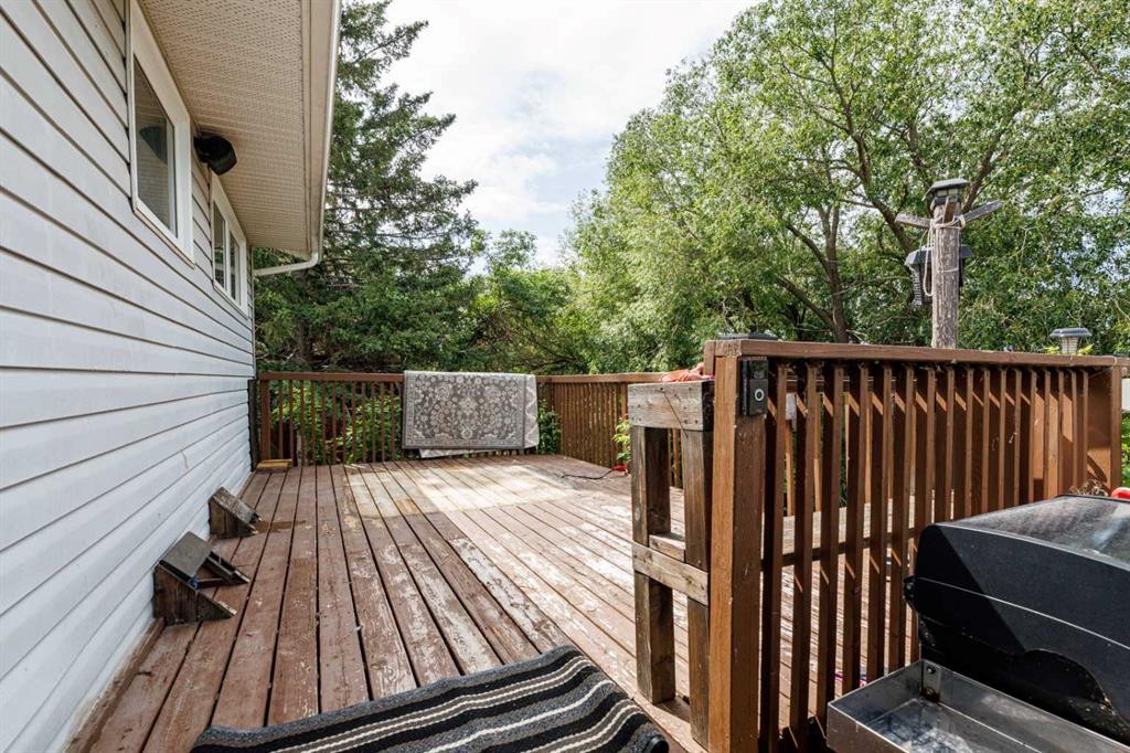 









4812


Lake

Street,
Alix,




AB
T0C 0B0

