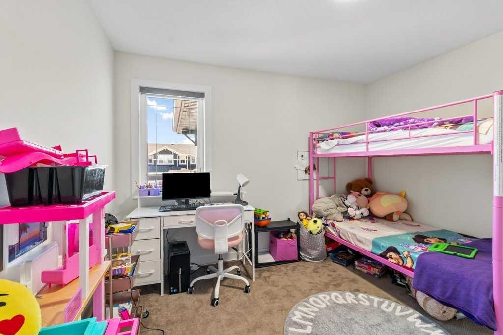 









30


Thayer

Close,
Red Deer,




AB
T4P 0W7

