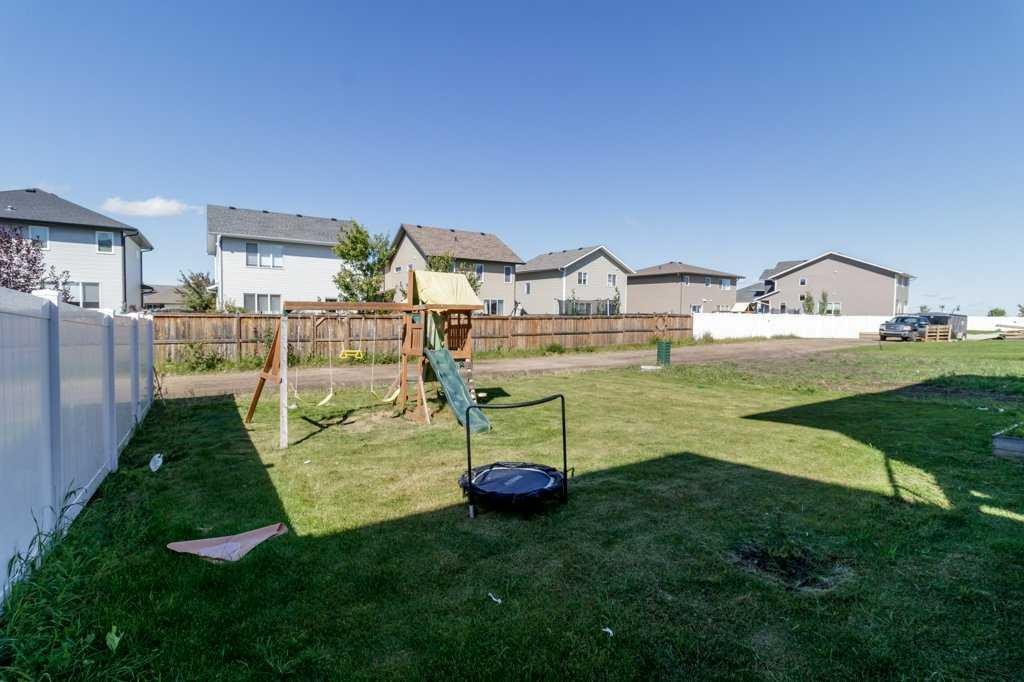 









30


Thayer

Close,
Red Deer,




AB
T4P 0W7


