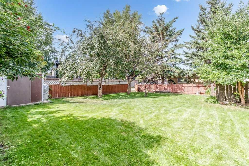 









18


Odell

Green,
Red Deer,




AB
T4P 1V4

