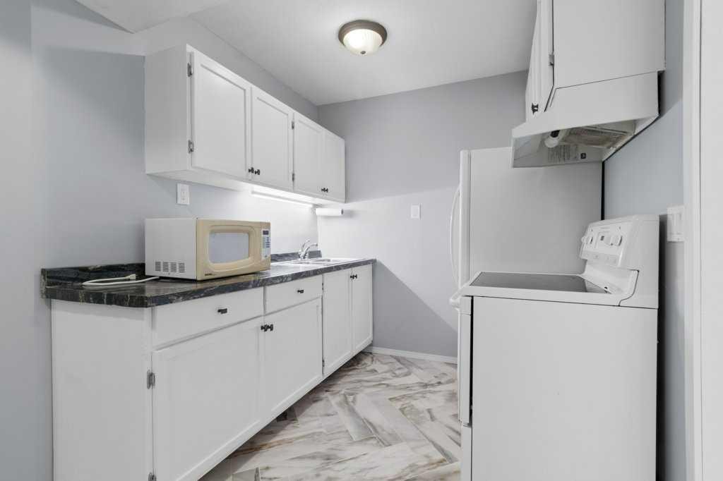 









23


Hunter

Road,
Sylvan Lake,




AB
T4S 2L6

