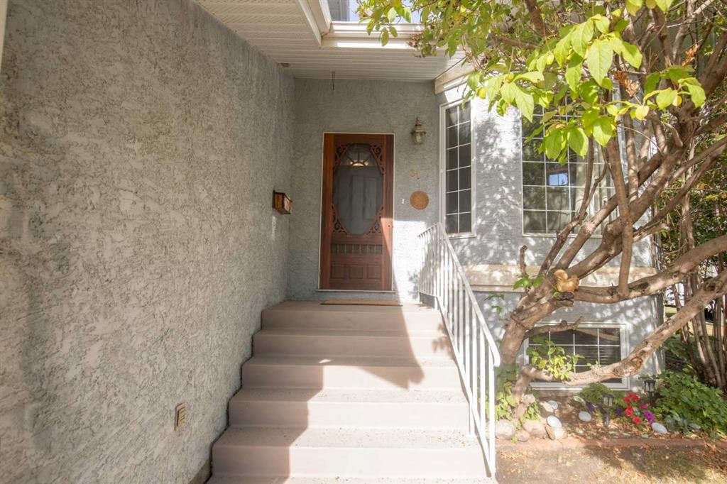 









61


Pickwick

Lane,
Lacombe,




AB
T4L1T5

