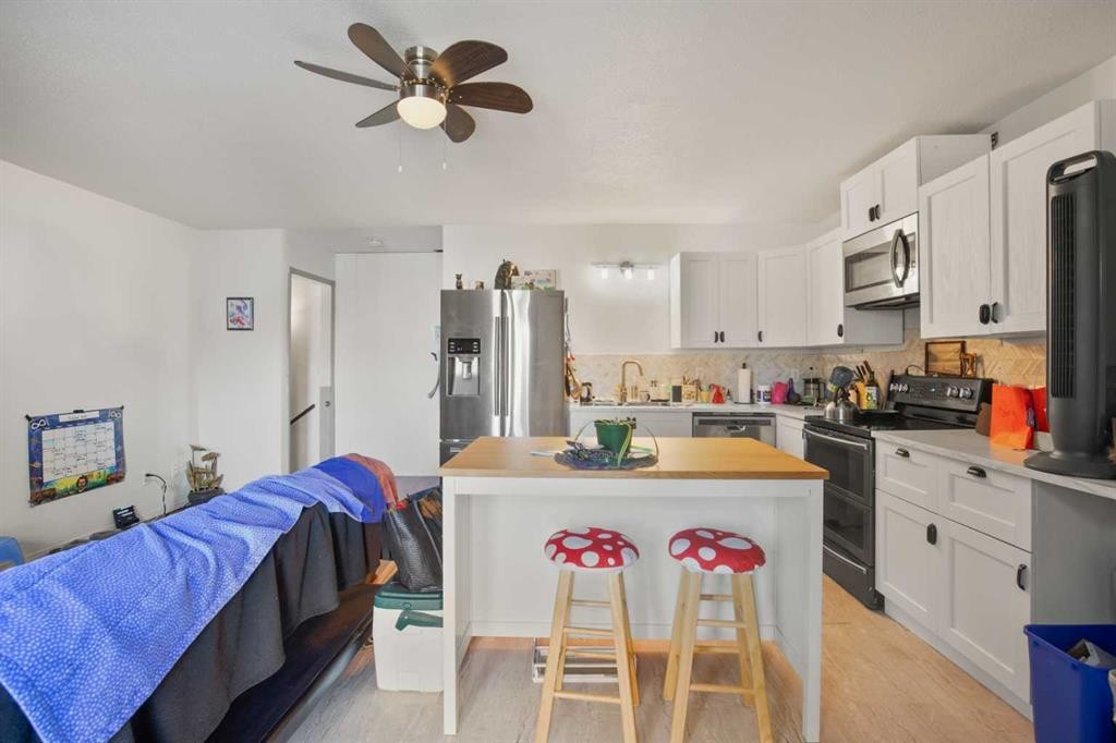 









61


Pickwick

Lane,
Lacombe,




AB
T4L1T5

