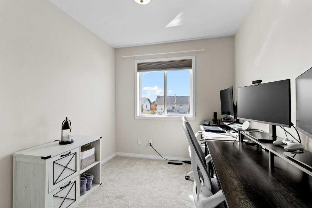 









33


Donlevy

Avenue, 45,
Red Deer,




AB
T4R 3B6

