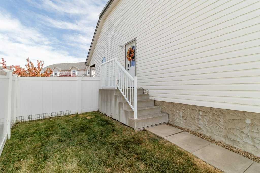 









33


Donlevy

Avenue, 45,
Red Deer,




AB
T4R 3B6


