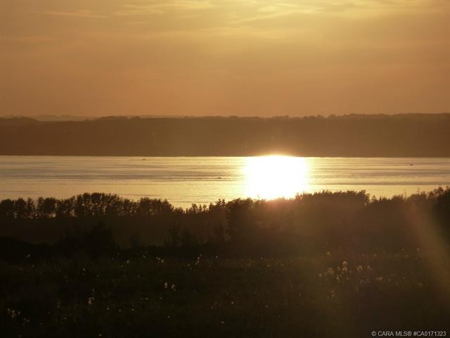 









420069


Range Road 284

, 16,
Rural Ponoka County,







AB
T4J 1R3

