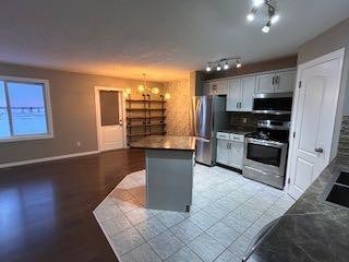 









6802


50

Avenue, 20,
Camrose,




AB
T4V 5C7

