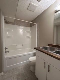 









6802


50

Avenue, 20,
Camrose,




AB
T4V 5C7

