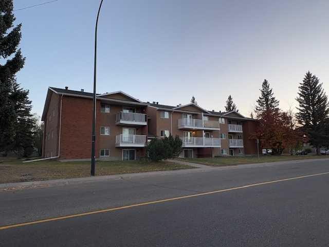 









41


Bennett

Street, 306,
Red Deer,




AB
T4R 1V4

