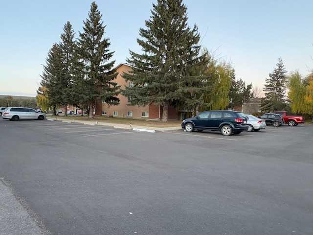 









41


Bennett

Street, 306,
Red Deer,




AB
T4R 1V4

