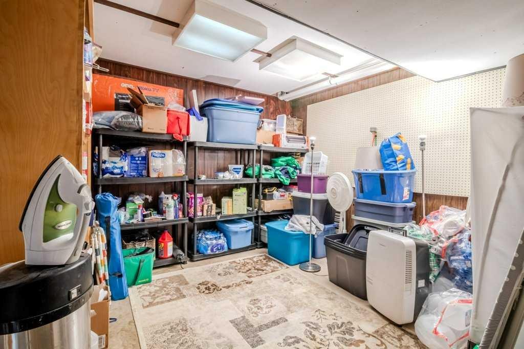 









9


Ockley

Close,
Red Deer,




AB
T4N 5A9

