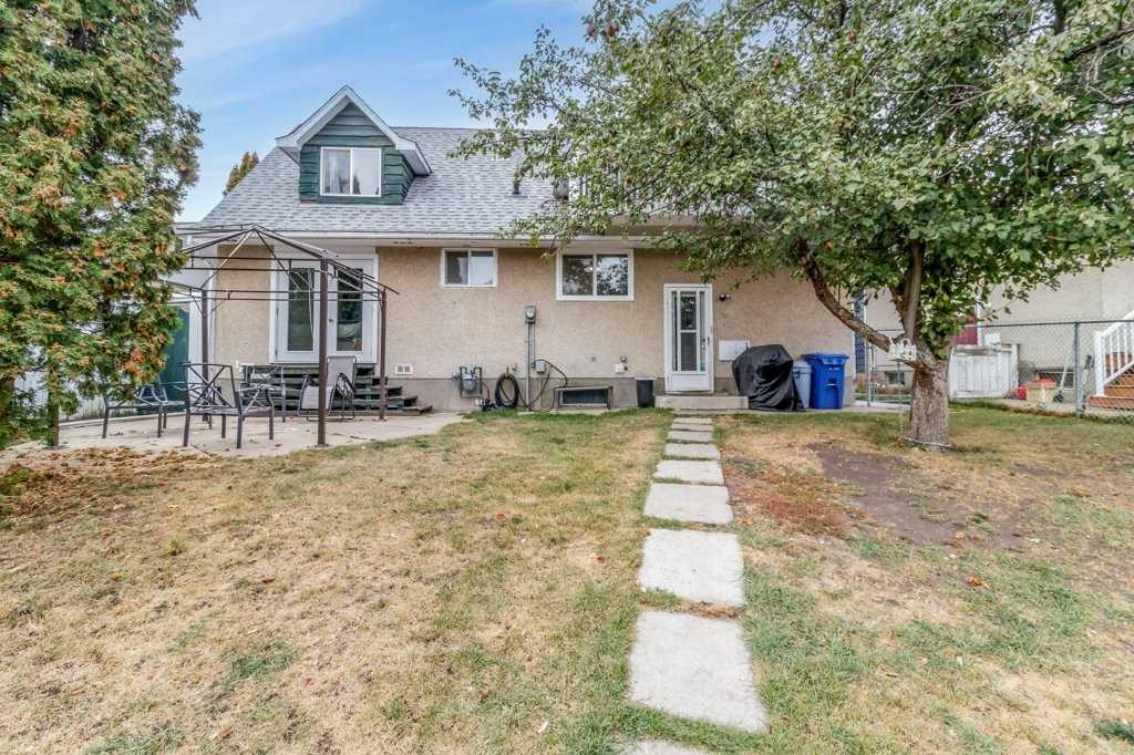 









9


Ockley

Close,
Red Deer,




AB
T4N 5A9

