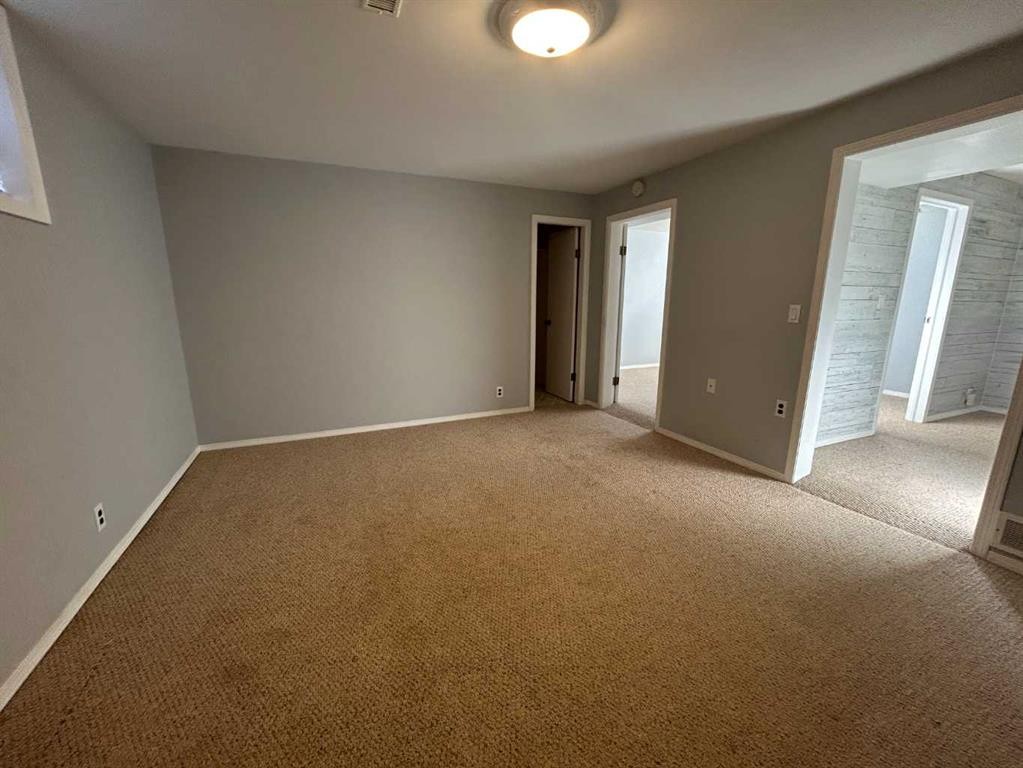 









4516


46

Street,
Camrose,




AB
T4V 1G1

