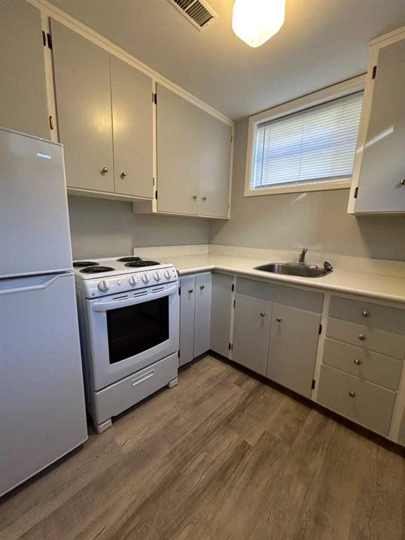 









4516


46

Street,
Camrose,




AB
T4V 1G1

