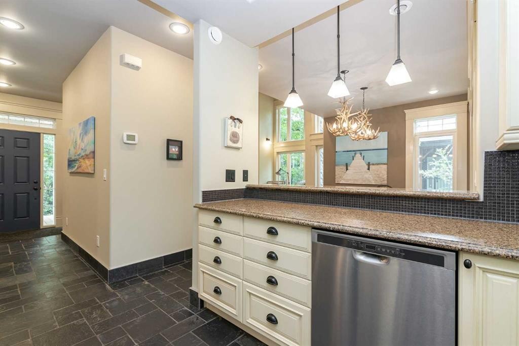 









244


Canal

Street,
Rural Ponoka County,




AB
T4L2N3

