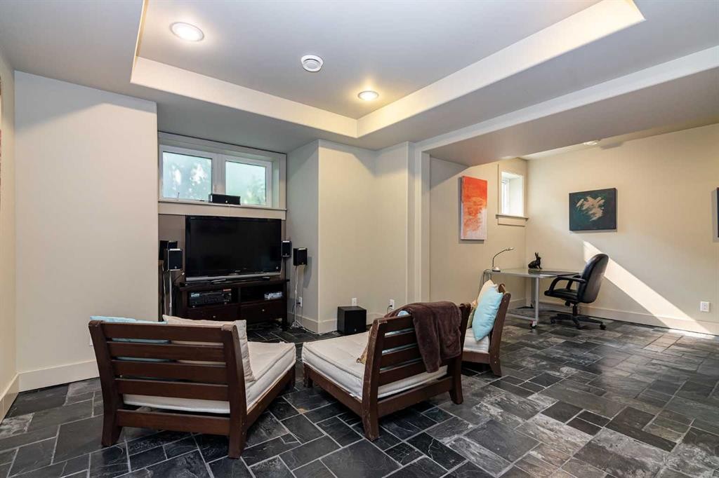 









244


Canal

Street,
Rural Ponoka County,




AB
T4L2N3

