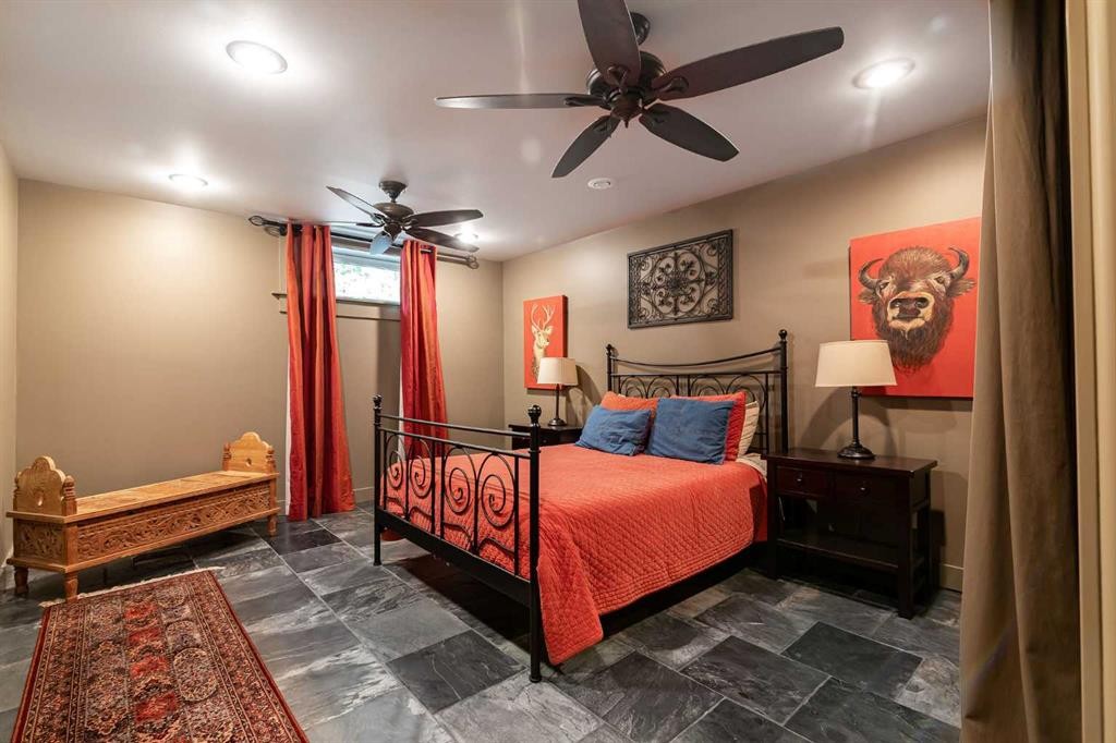 









244


Canal

Street,
Rural Ponoka County,




AB
T4L2N3

