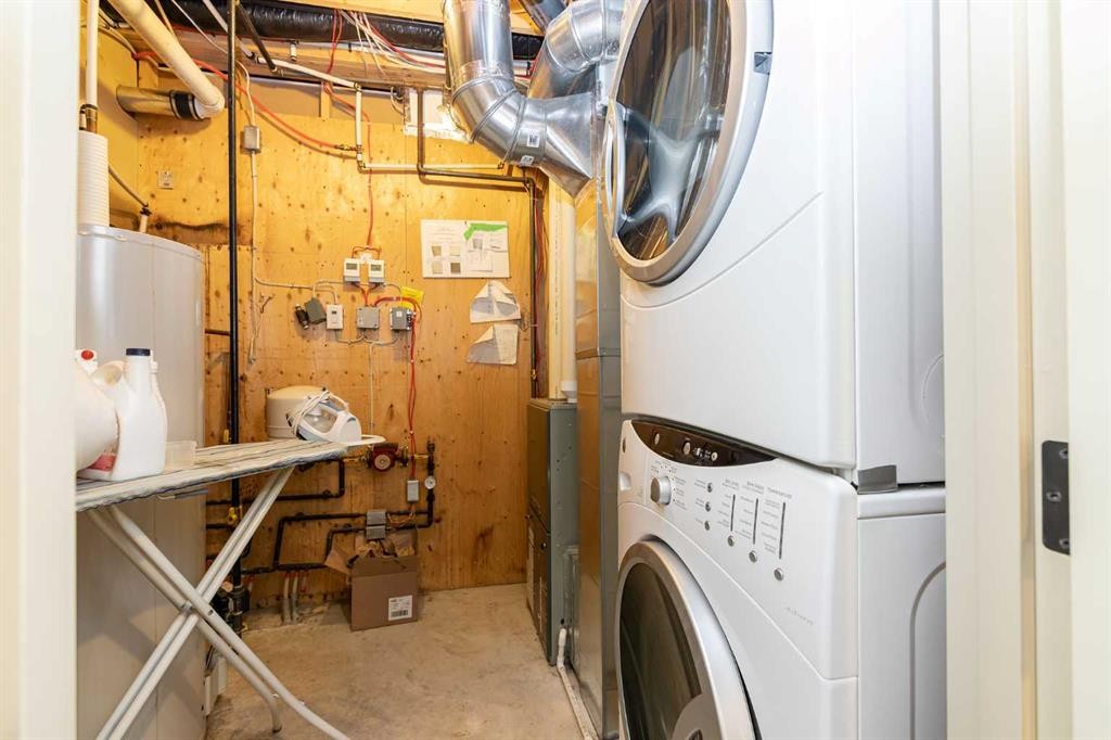 









244


Canal

Street,
Rural Ponoka County,




AB
T4L2N3

