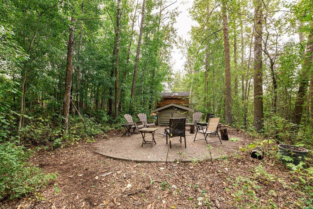 









244


Canal

Street,
Rural Ponoka County,




AB
T4L2N3

