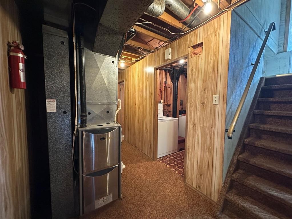 









4601


50

Avenue,
Daysland,




AB
T0B1A0

