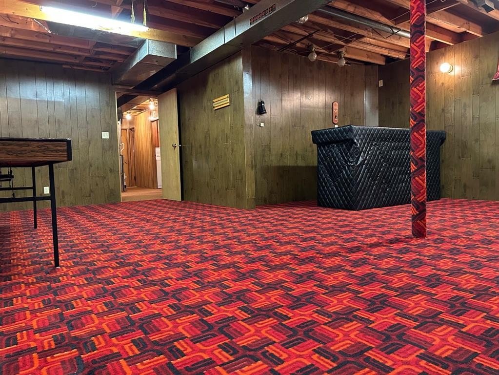 









4601


50

Avenue,
Daysland,




AB
T0B1A0

